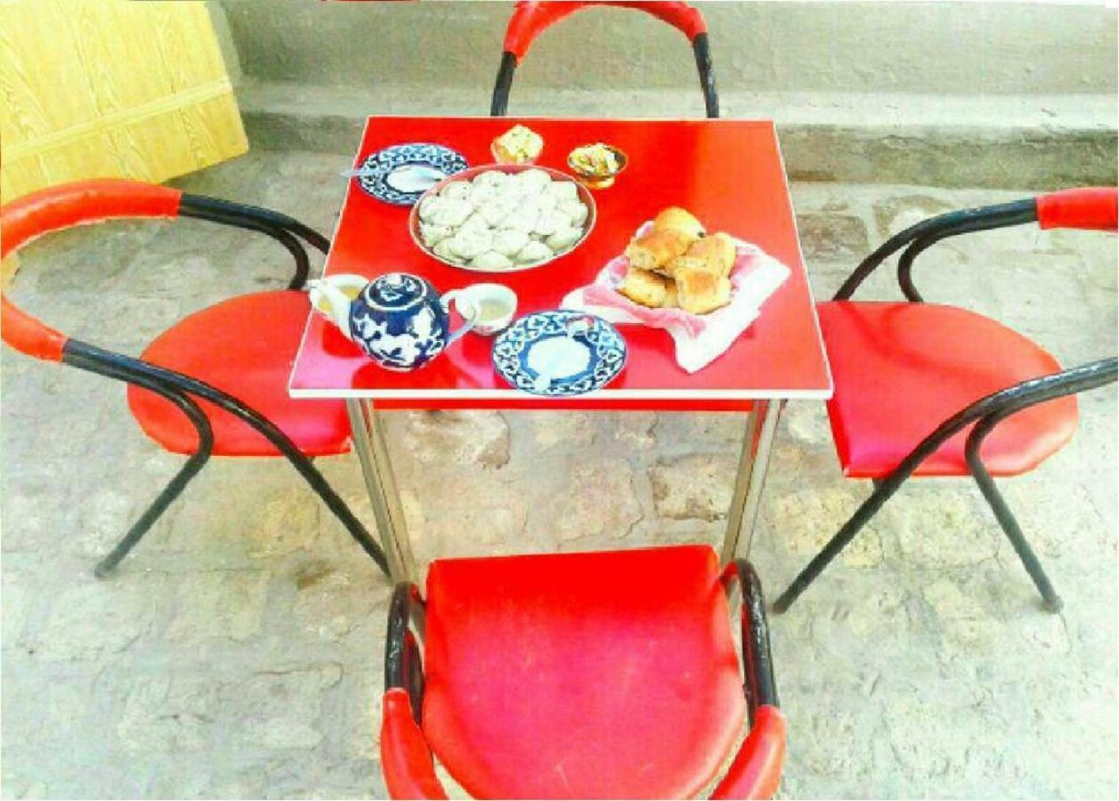 Hotel History à Boukhara Extérieur photo